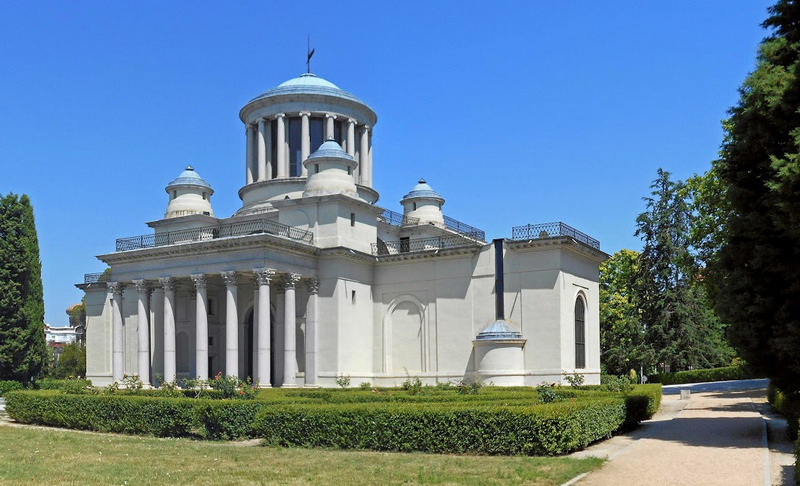 Panorámica del edificio Villanueva